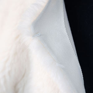 Haut de gamme personnalisé vêtements pour femmes hiver <span class=keywords><strong>fausse</strong></span> <span class=keywords><strong>fourrure</strong></span> manteaux blanc <span class=keywords><strong>fausse</strong></span> <span class=keywords><strong>fourrure</strong></span> recadrée <span class=keywords><strong>veste</strong></span> Polyester femmes manteau hiver <span class=keywords><strong>fausse</strong></span> <span class=keywords><strong>fourrure</strong></span> - Product Image 6
