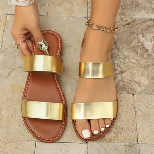 รองเท้าแตะฤดูร้อนปี 2025 รุ่นใหม่สำหรับผู้หญิง สีพื้น ทอแบบเรียบง่าย ใส่ได้ทุกวัน รองเท้าแตะชายหาด ไซส์ใหญ่ รองเท้าแตะสำหรับผู้หญิงใส่กลางแจ้งในฤดูร้อน - Product Image 1