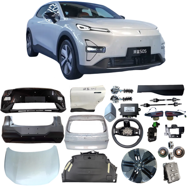 Factory Price Key Roof Rack Rims Headlight Wheels Bumper Hood Tail Light Brake Pads Door Auto Parts Accessories for Deepal S05
