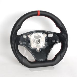 <span class=keywords><strong>Volante</strong></span> de Fibra de Carbono y Cuero de Alta Gama Personalizado para <span class=keywords><strong>BMW</strong></span> Serie E90 E91 E92 E93 E46 E60 E70 <span class=keywords><strong>E36</strong></span> E39 E30 E34 E87 - Product Image 1