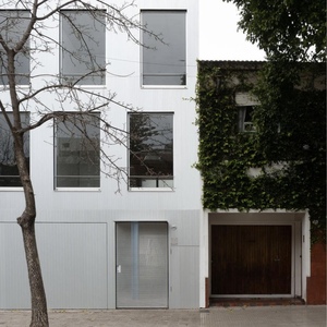 Échantillon gratuit de panneau ondulé profilé en aluminium anodisé, couleur personnalisée, revêtement décoratif en aluminium pour façade extérieure - Product Image 4