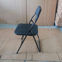 Chaise pliante en plastique de camping simple en métal noir moderne pour jardin extérieur