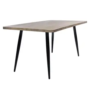 शीर्ष बेचना भोजन कक्ष फर्नीचर खाने की मेज Morden नॉर्डिक शैली आयताकार लकड़ी के शीर्ष धातु पैर 4 सीटों वाले खाने की मेज