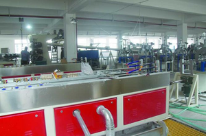 Likewood thiết kế mới nhất kỹ thuật PVC bọt khung cửa sổ/khung cửa hồ sơ cho thị trường của bạn máy đùn dòng máy làm - Product Image 6