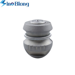 Dispositif <span class=keywords><strong>antivol</strong></span> de <span class=keywords><strong>remorque</strong></span> durable de prévention de corrosion de résistance d'oxydation de serrure d'<span class=keywords><strong>attelage</strong></span> d'alliage de zinc - Product Image 4