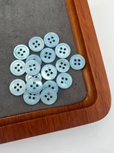 2025 Mới Đầy Màu Sắc Thân Thiện Với Môi 4-Lỗ Nhựa Nút Với Hạt Trang Trí Hỗn Hợp Màu Sắc Cho Áo Sơ Mi Nút - Product Image 6