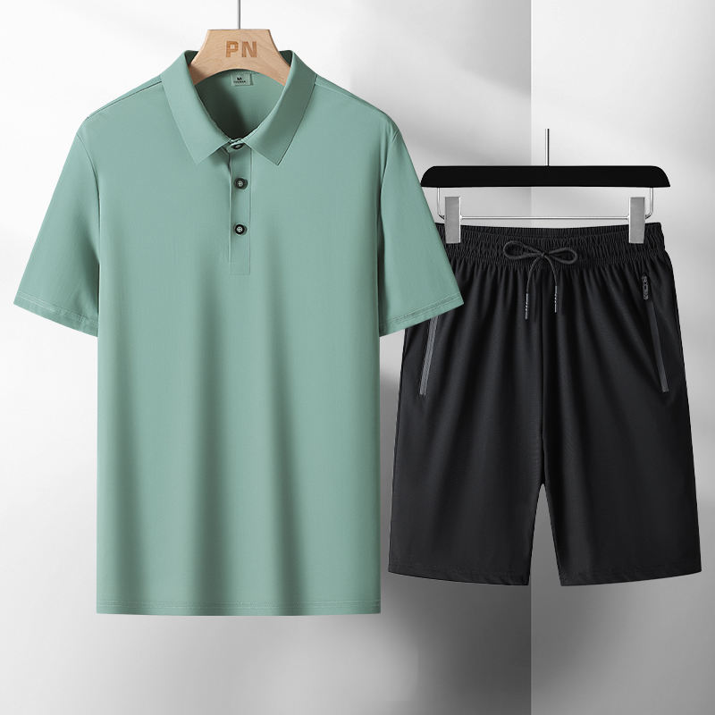 Lack Green[T-shirt] + Black [Short]