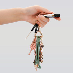 Nouveau Charm de Sac en Alliage Coolter 2026 avec Pendentif Instrument de Musique Traditionnel Imprimé en Sérigraphie pour Femme - Product Image 2