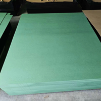 Panneau MDF HMR résistant à l'humidité 1220X2440mm 1830X2440mm 2100X2800mm