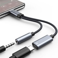 2-in-1 USB-C zu 3,5mm Audio-Kopfhörerkabel mit PVC-Ummantelung - Schnellladekabel für Kamera, Lautsprecher, Mikrofon & Projektor