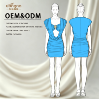 Robe mini moulante personnalisée à col licou et fronces, dos nu avec découpe, pour soirée, club ou tenue de soirée pour femme