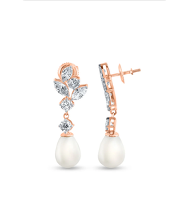 Magnifiques boucles d'oreilles en diamant avec perle d'une beauté chatoyante conçues pour les amateurs de mode et de style de l'Inde - Product Image 5