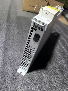 Module d'alimentation SIMODRIVE 611 6SN1123 1AB00 0HA2 6SN11231AB000HA2, contrôleurs dédiés 2 axes 8A, dissipation thermique interne - Product Image 3