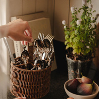 Support à baguettes en rotin tressé imitation, boîte de rangement pour couverts de cuisine, égouttoir à ustensiles, organiseur pour couteaux, fourchettes, cuillères et vaisselle