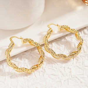 Orecchini a Spirale Multistrato per Donne, Gioielli Punk in Metallo Minimalista, Accessorio Moda per Uso Quotidiano - Product Image 6
