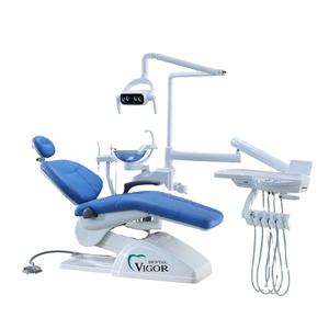Fauteuil dentaire Vigor avec tabouret de dentiste, lampe dentaire et seringue à trois voies - Product Image 1
