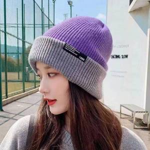 Chapeau <span class=keywords><strong>de</strong></span> voyage unisexe en tricot chaud d'hiver, en Spandex/Coton Jacquard, double face, avec protection des oreilles, motif lettres, design décontracté - Product Image 4