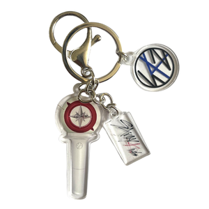 Haute qualité STRAY KIDS E N 17 Aespa Lightstick pendentif porte-clés Kpop acrylique SKZ main lampe porte-clés pour clés de voiture en plastique - Product Image 1