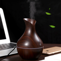Vente flash : humidificateur d'air personnel portable miniature USB intelligent à ultrasons en plastique de 130 ml avec humidistat pour voiture et usage domestique