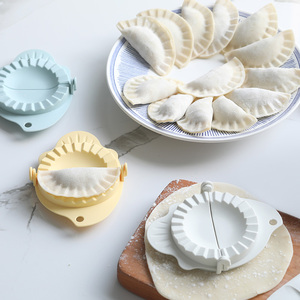 Dumpling Press <span class=keywords><strong>Maker</strong></span> Kreatif Manual Dumpling Press Molds Plastik Alat Pembuat Pangsit Cepat - Product Image 2