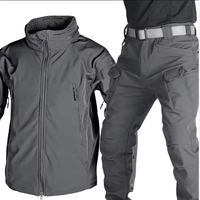 Combinaison Softshell d'Hiver Personnalisée en Usine, Ensemble Veste Imperméable et Coupe-Vent pour Hommes, Veste Coupe-Vent Chaude Uniforme