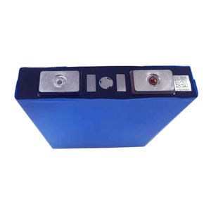 Аккумуляторная батарея OEM lifepo4, батарея 32ah 3,2 В, литиевая батарея LiFePO4, 3,2 В, 32 амперный часовой модуль, Штабелируемый для lifepo4, контейнер аккумуляторной батареи - Product Image 2