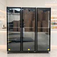 Réfrigérateur vertical multi-portes pour boissons, avec étagères réglables, idéal pour les magasins de proximité, les buralistes, les supermarchés et les commerces de détail