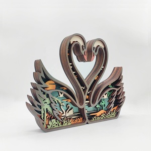 Decorazioni in <span class=keywords><strong>Legno</strong></span> Intagliato a Forma <span class=keywords><strong>di</strong></span> Cigno, Ornamenti Artigianali per la Casa, Cigno Multistrato Traforato con Luci - Product Image 5