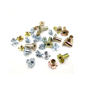 Đai Ốc Hình Trụ Bốn Móng Hệ Mét Mạ Kẽm M5 M6 M8 <span class=keywords><strong>M10</strong></span> Đai Ốc Chữ T Có Ren Cho Đồ Nội Thất Đai Ốc Chèn Ren Cho Đồ Nội Thất - Product Image 4