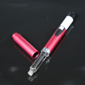 Plataforma de Entrega de <span class=keywords><strong>Vino</strong></span> Tinto Reutilizable y Ecológica, con Tapa Metálica y Diseño de Pluma |   Cartucho de 3 ml Compatible |   OEM/ODM - Product Image 5