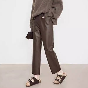 <span class=keywords><strong>Pantaloni</strong></span> in Vera <span class=keywords><strong>Pelle</strong></span> di Pecora per <span class=keywords><strong>Donna</strong></span>, <span class=keywords><strong>Pantaloni</strong></span> in Vera <span class=keywords><strong>Pelle</strong></span>, <span class=keywords><strong>Pantaloni</strong></span> Dritti in <span class=keywords><strong>Pelle</strong></span> per <span class=keywords><strong>Donna</strong></span> - Product Image 3