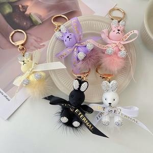 Mode Bowknot Vison <span class=keywords><strong>Lapin</strong></span> mignon 3d porte-clés pour sac de haute qualité Mignon En Peluche Boule <span class=keywords><strong>Lapin</strong></span> Pendentif <span class=keywords><strong>acheter</strong></span> en vrac en gros - Product Image 2