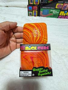 ของเล่นบีบคลายเครียดรูปทรงลูกบาศก์น้ำแข็งมอลโทส รุ่น Cross-Border Unique Needoh Rile สำหรับเด็กอายุ 14 ปีขึ้นไป รุ่น 5.5 คิวบ์ - Product Image 6