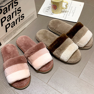 Venta al por mayor de nuevos productos Zapatillas de mujer Zapatillas de moda planas engrosadas para el calor con precio de fábrica - Product Image 3