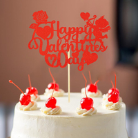 Valentinstag-Kuchendekoration - Herzrose und Amor. Tortendekoration für Heiratsantrag, Verlobung und Hochzeit