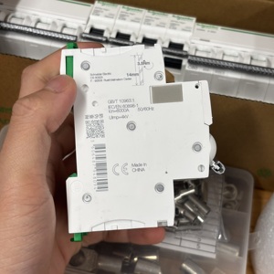 <span class=keywords><strong>Disjoncteur</strong></span> miniature IC65N Pro dernière génération 1P 2P 3P 4P 6-63A MCB pour usage domestique, commercial et industriel en plastique - Product Image 2