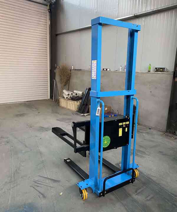 Hot Selling Portable Small Loading Lift Electric Truck Mounted Forklift ...