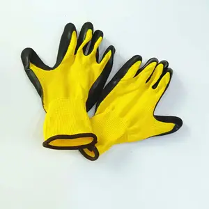 厂家新款定制13g印花涤纶手套高弹性乳胶发泡安全施工手套