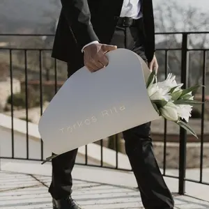 Logo personalizzato bouquet personalizzato borsa per il trasporto di fiori borsa per imballaggio di bouquet di fiori impermeabile scatole di rose confezione di fiori