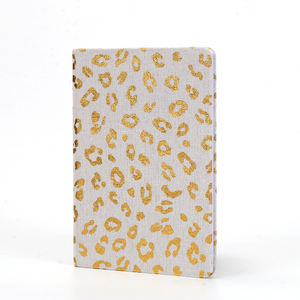 Cuaderno de Lino con Estampado de Leopardo Dorado en Oferta, Popular en <span class=keywords><strong>Francia</strong></span> para Kits de Papelería - Product Image 1