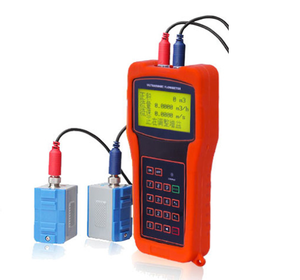 Débitmètre numérique portable ABS avec écran LCD, capteur ultrasonique à pince, mesure précise (eau/huile) OEM/ODM - Product Image 1