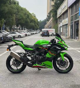 มอเตอร์ไซค์มือสอง ปี 2024 สำหรับ Kawasaki <span class=keywords><strong>Zx4rr</strong></span> รถสปอร์ตไบค์ทรงพลัง - Product Image 1