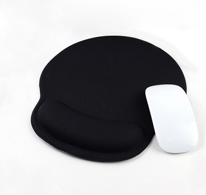 Chất lượng cao Silicone chuột <span class=keywords><strong>Pad</strong></span> với phần còn lại cổ tay tốt nhất khuyến mại Ergonomic Mousepad với hỗ trợ cổ tay nhỏ moq biểu tượng tùy chỉnh - Product Image 1