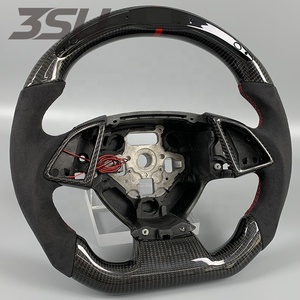 Volant en carbone avec fibre de carbone noire et microfibre suédée à rayures rouges, amélioration personnalisée pour <span class=keywords><strong>Chevrolet</strong></span> <span class=keywords><strong>Camaro</strong></span> C7 - Product Image 2