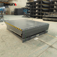 Rampe de chargement fixe à prix d'usine pour centre de distribution