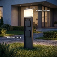 Lampadaire de jardin LED en aluminium avec prise, indice de protection IP44, alimentation CA, pour installation résidentielle et professionnelle