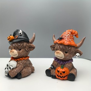 Cruz frontera Halloween nuevo lindo tonto Highland <span class=keywords><strong>vaca</strong></span> resina estatua 8*8*10,5 cm moderno Simple interior al aire libre vacaciones decoración hogar - Product Image 4