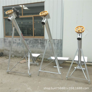 Transportador Espiral de Acero Inoxidable 304 Inclinado con Velocidad Ajustable para el Manejo de Materias Primas Químicas - Product Image 1