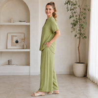 Ensemble décontracté d'été pour femmes, imprimé floral, col montant, pantalon large, boutonné, ensemble deux pièces tendance OEM ODM