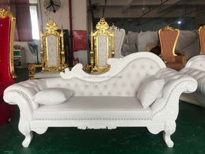 Divano Reale Indiano per Sposi, Poltrona Nuziale per Palco Matrimoniale in Vendita - Product Image 3